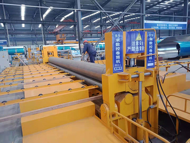 掛車(chē)專用卷板機(jī)