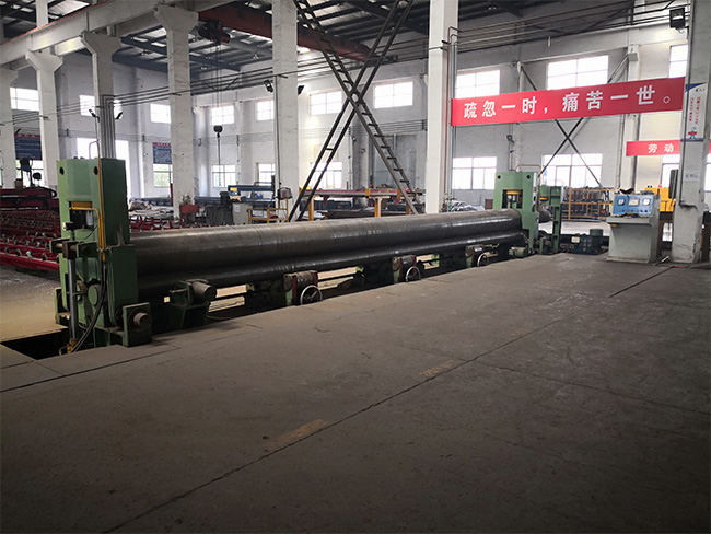 掛車(chē)專用卷板機(jī)